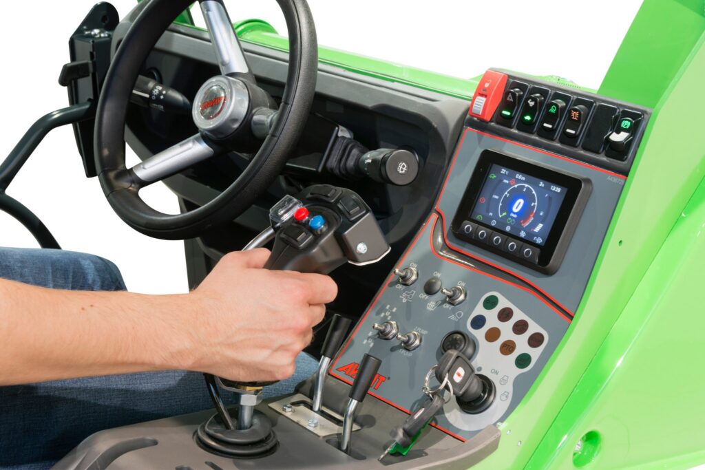 A436732 Cab GT 10